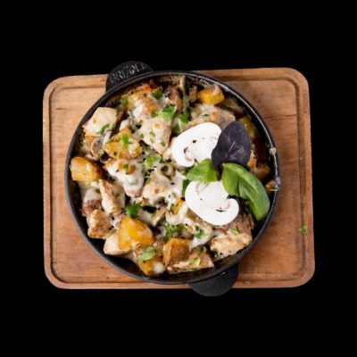 Файна пательня з куркою